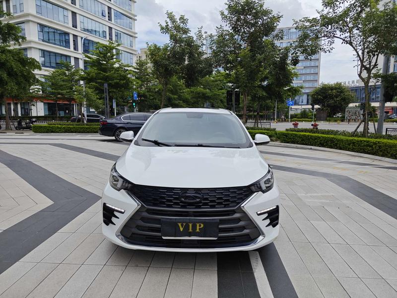 Chery Omoda S5 (Arrizo 5 Plus), 2022 — фото 2 из 9