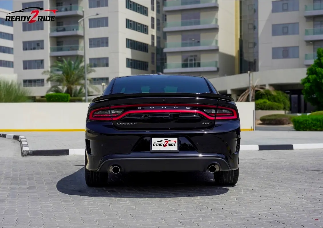 Dodge Charger, 2022 — фото 2 из 10