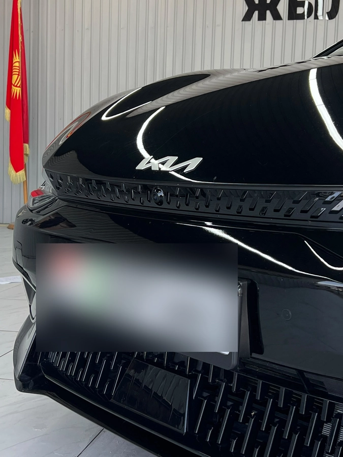 Kia EV6, 2023 — фото 4 из 12