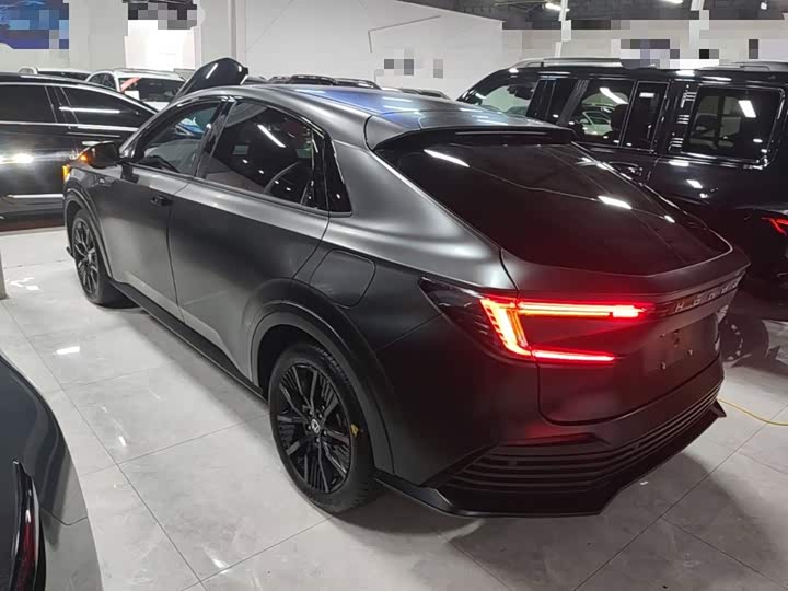 Honda e:NP2, 2025 — фото 5 из 9
