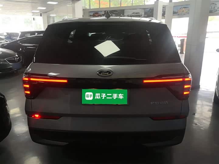 Ford Edge, 2023 — фото 6 из 9