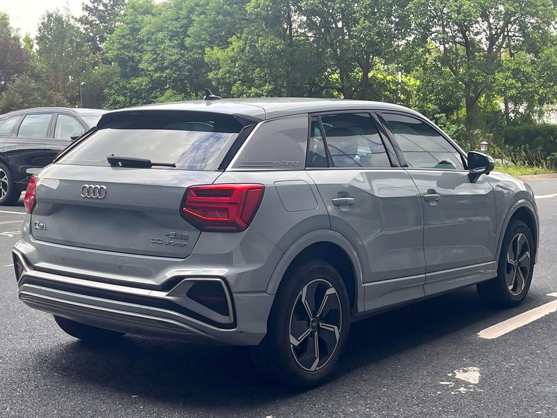 Audi Q2L e-tron, 2022 — фото 5 из 12