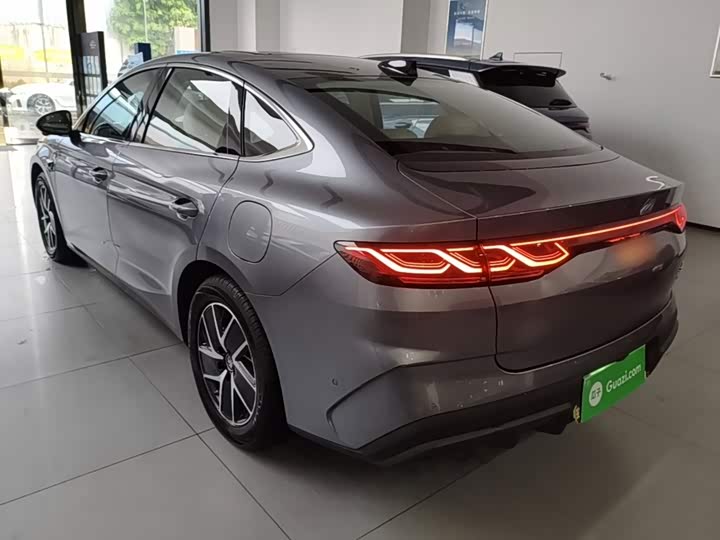 BYD Qin L, 2024 — фото 5 из 9
