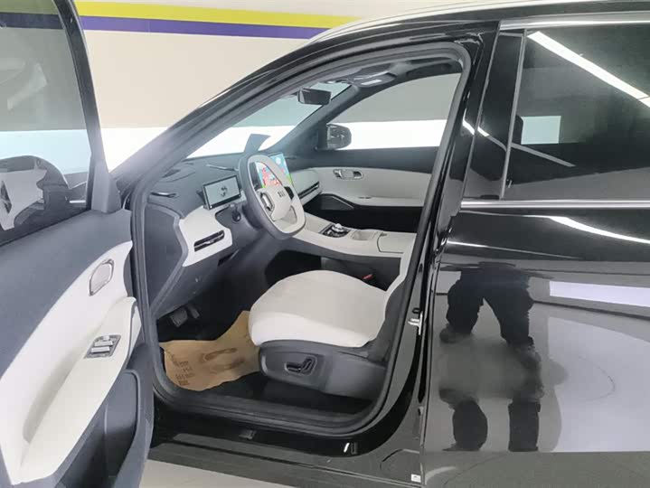 Geely Galaxy Starship 7, 2025 — фото 9 из 9