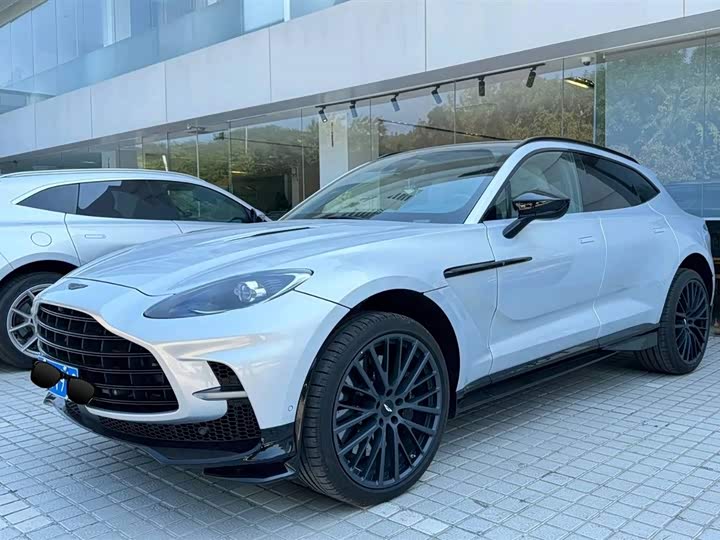 Aston Martin DBX, 2023 — купить в Самаре под ключ
