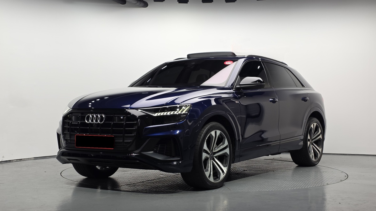 Audi Q8, 2023 — купить в Костроме под ключ