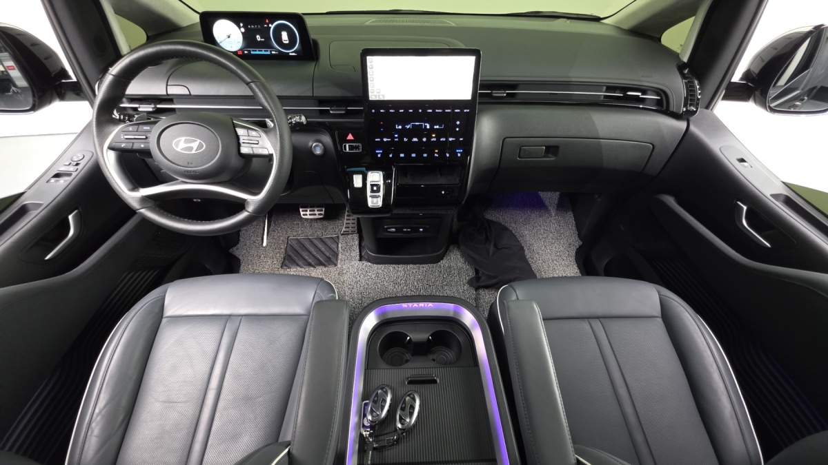 Hyundai Staria, 2025 — фото 6 из 12