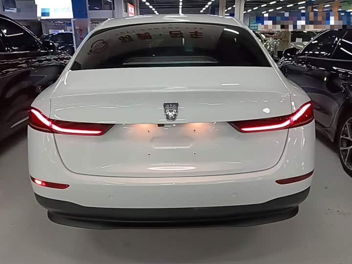 Roewe D7, 2023 — фото 6 из 9