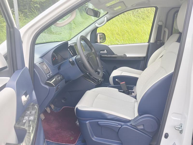Dongfeng Forthing Lingzhi Plus, 2024 — фото 8 из 12