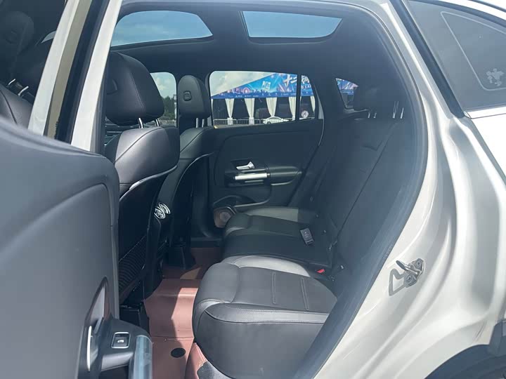 Mercedes-Benz GLA-Class, 2021 — фото 5 из 9