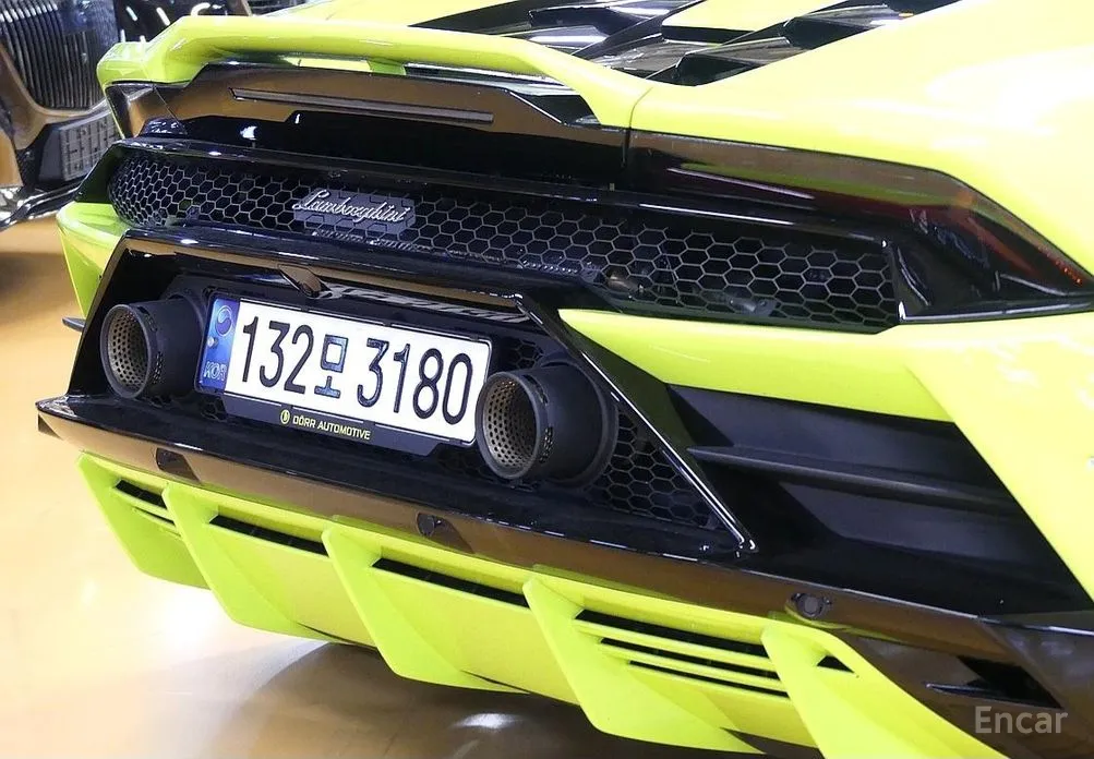 Lamborghini Huracan, 2022 — фото 8 из 12