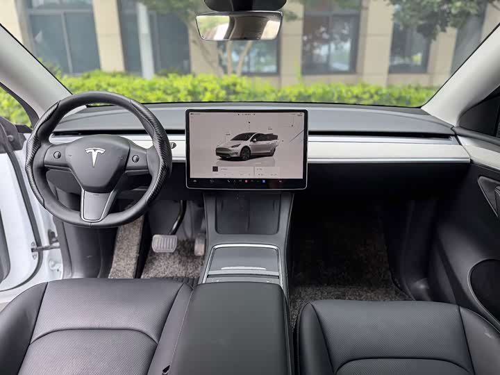 Tesla Model Y, 2023 — фото 4 из 9