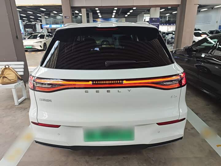 Geely Galaxy E5, 2025 — фото 6 из 9