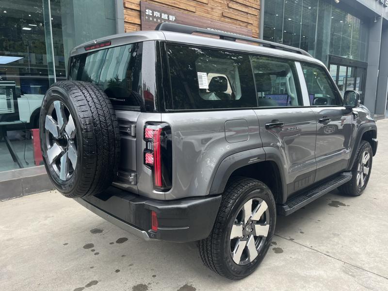 BAIC Beijing BJ40 Hybrid, 2026 — фото 4 из 11