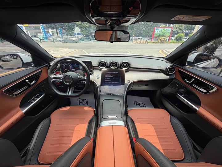 Mercedes-Benz C-Class, 2023 — фото 5 из 9