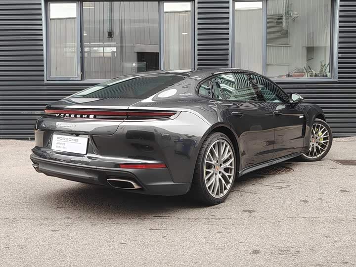Porsche Panamera Hybrid, 2025 — фото 3 из 9