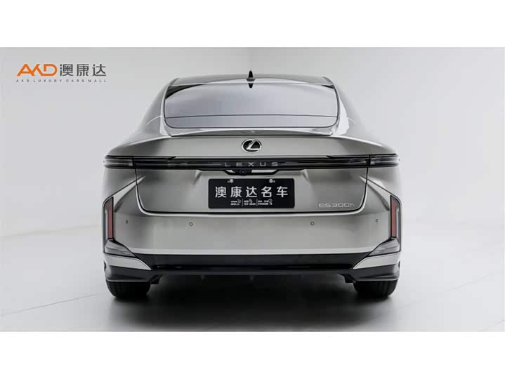 Lexus ES, 2026 — фото 4 из 9