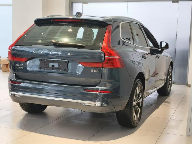 Volvo XC60, 2024 — фото 6 из 12