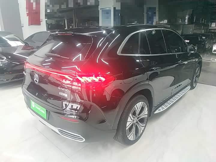 Mercedes-Benz EQE SUV, 2023 — фото 7 из 9