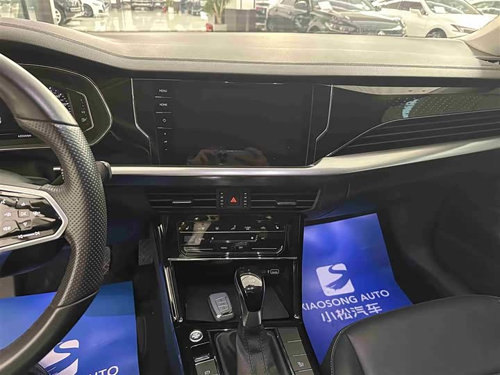 Volkswagen Passat Hybrid, 2022 — фото 9 из 9