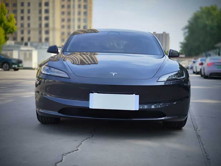 Tesla Model 3, 2025 — фото 2 из 9