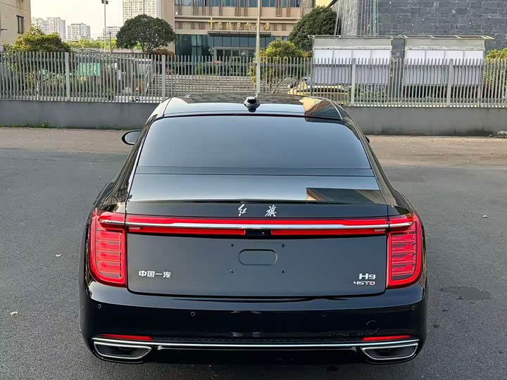 Hongqi H9, 2023 — фото 7 из 7