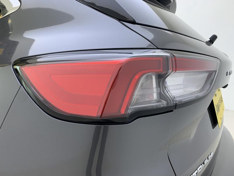 Ford Escape, 2022 — фото 10 из 12