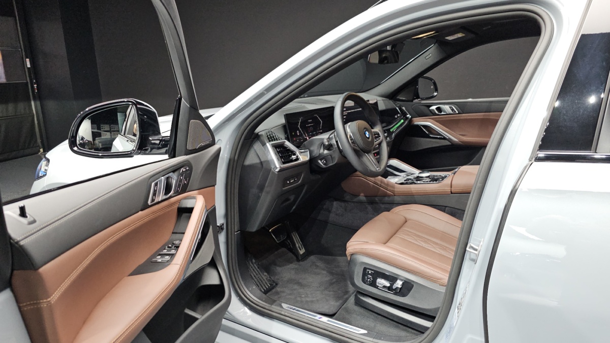 BMW X6, 2025 — фото 9 из 12