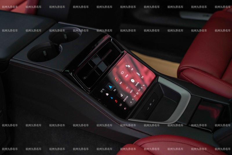Porsche Panamera, 2025 — фото 12 из 12