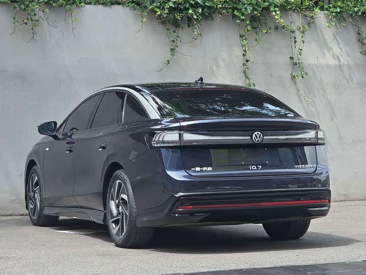 Volkswagen ID.7 Vizzion, 2023 — фото 4 из 9