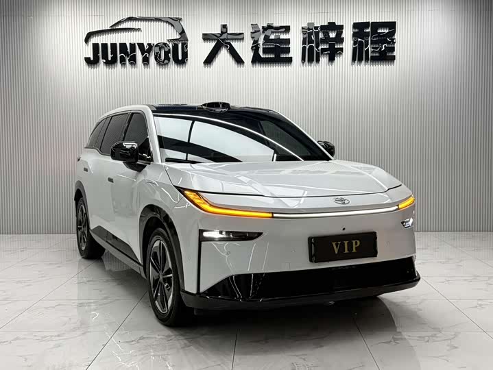 Toyota bZ3X, 2025 — фото 3 из 9