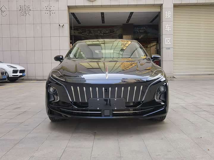 Hongqi E-QM5, 2025 — фото 8 из 9