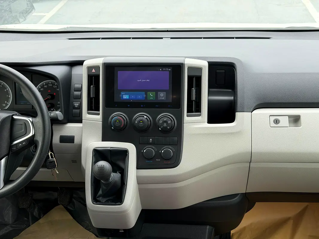 Toyota Hiace, 2025 — фото 7 из 10
