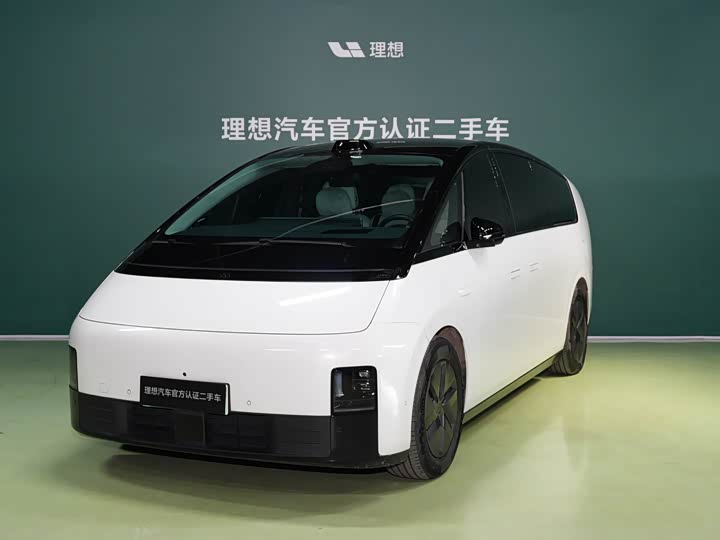 LiXiang Mega, 2023 — купить в Ульяновске под ключ