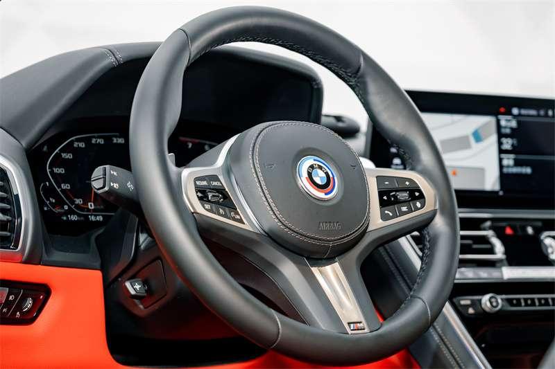 BMW 8 Series, 2025 — фото 8 из 12