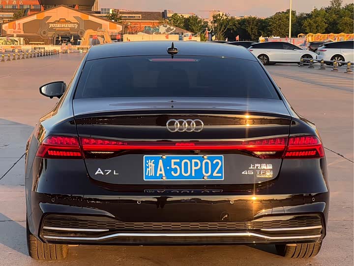 Audi A7L, 2023 — фото 8 из 9
