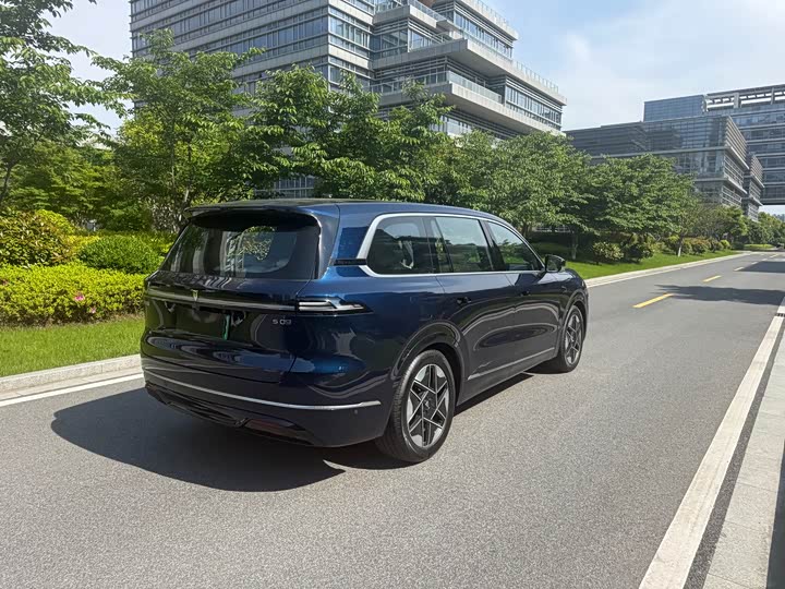 Changan Deepal S09, 2026 — фото 7 из 9