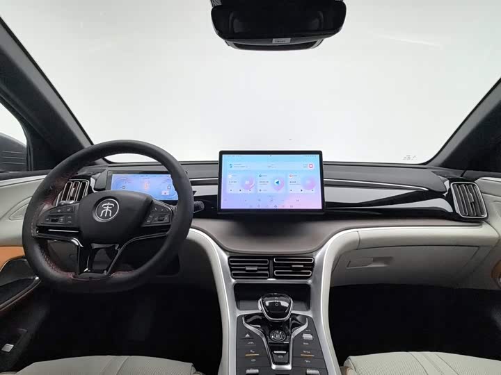 BYD Song Pro Hybrid, 2022 — фото 5 из 9