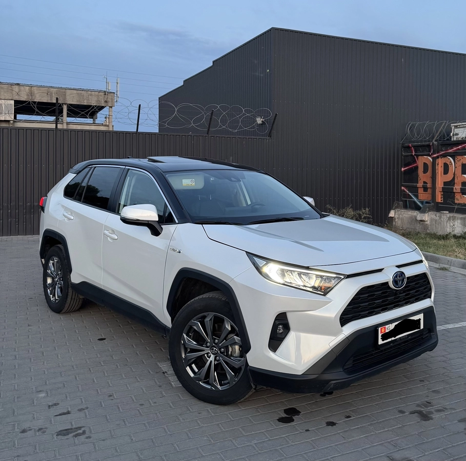 Toyota Rav4, 2023