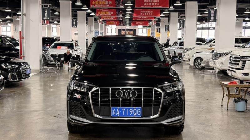 Audi Q7, 2024 — фото 2 из 10