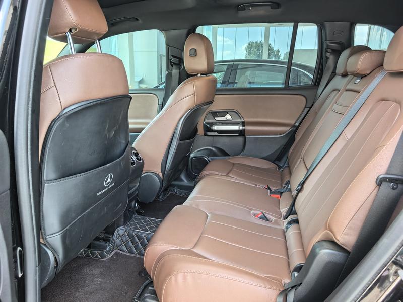 Mercedes-Benz GLB-Class, 2023 — фото 8 из 9