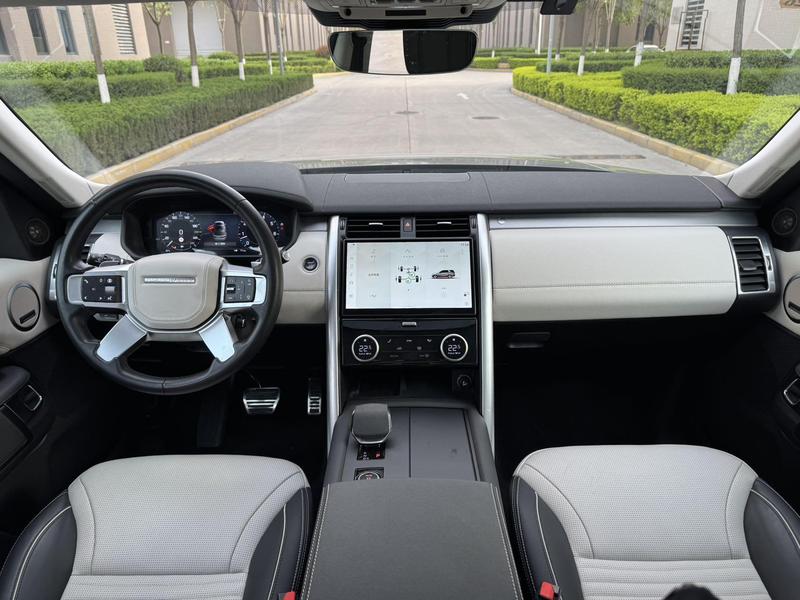 Land Rover Discovery, 2023 — фото 7 из 12