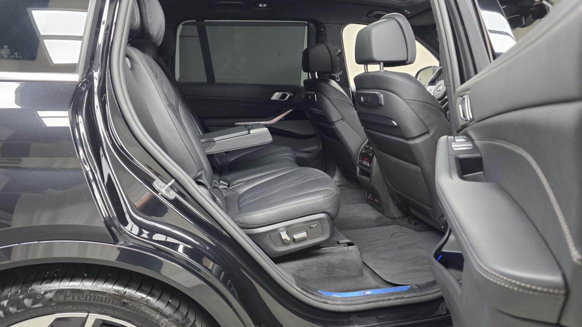 BMW X7, 2024 — фото 11 из 12
