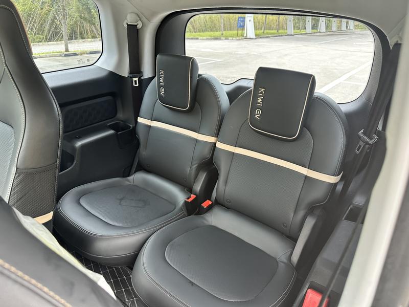 Baojun KiWi EV, 2024 — фото 11 из 12