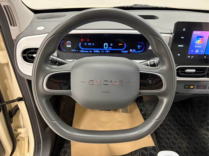 Geely Galaxy Panda Mini, 2025 — фото 9 из 9
