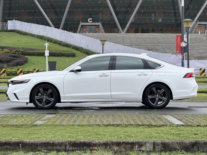 Honda Inspire, 2023 — фото 4 из 12