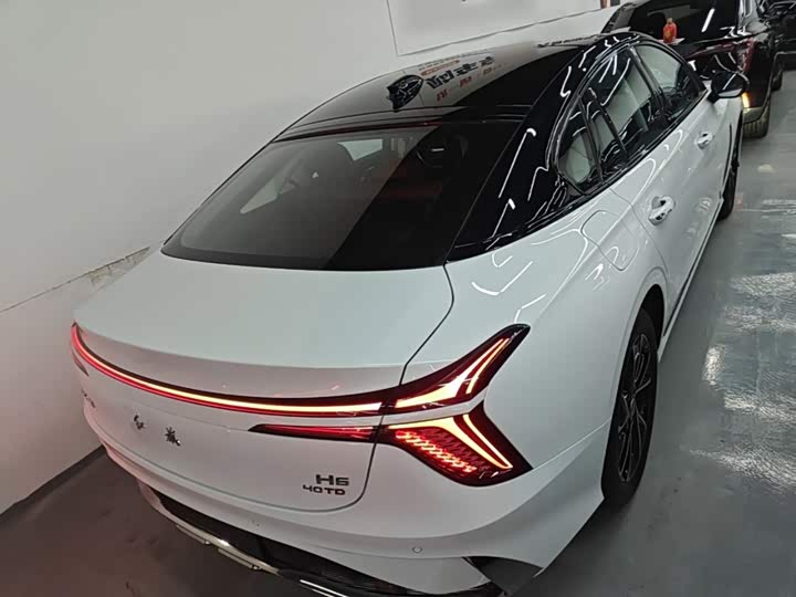 Hongqi H6, 2026 — фото 6 из 9