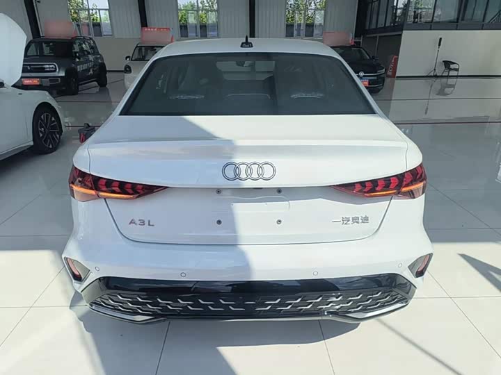 Audi A3, 2025 — фото 6 из 9