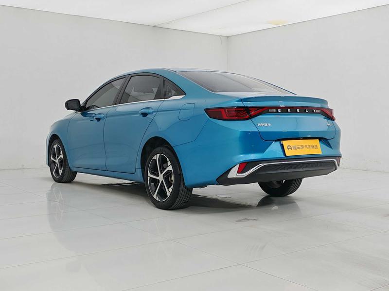 Geely Emgrand L, 2023 — фото 5 из 12