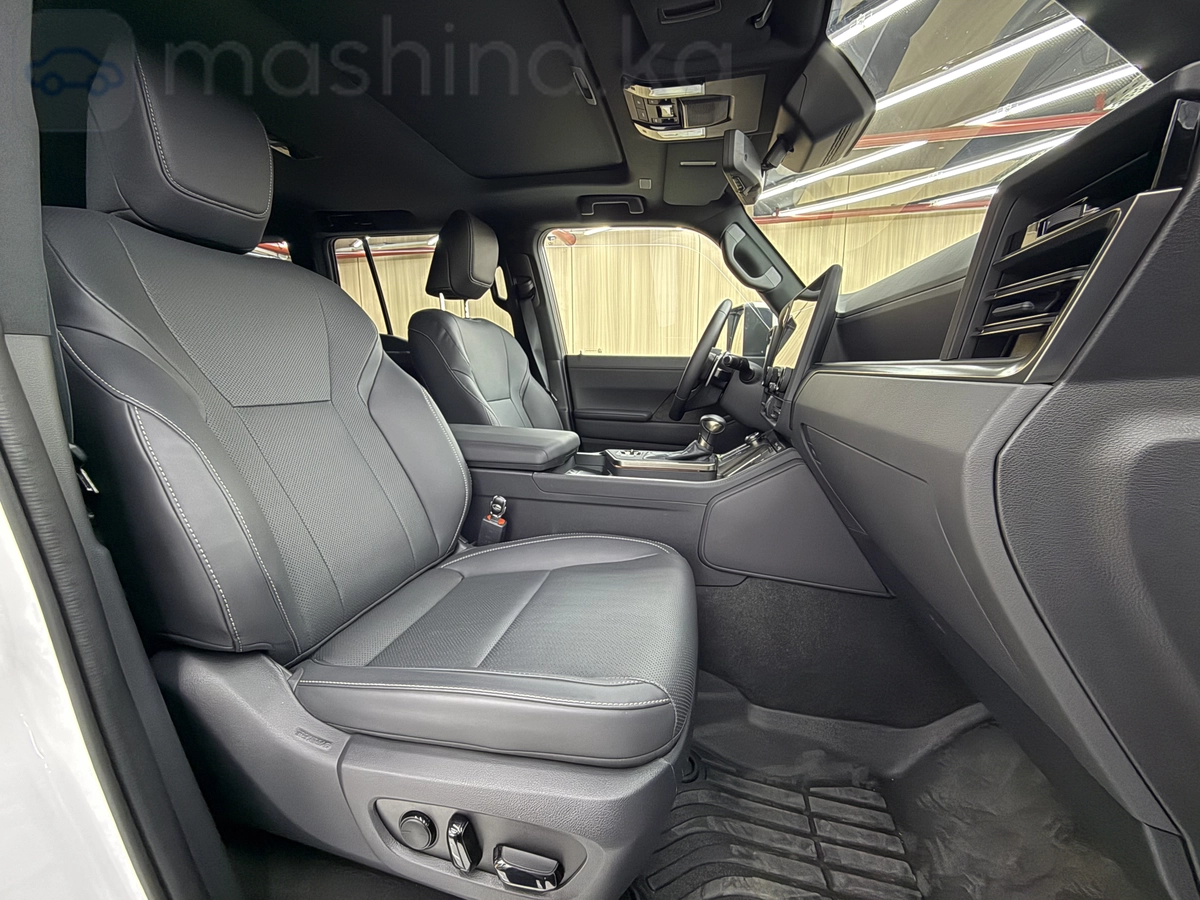 Lexus GX, 2025 — фото 10 из 12